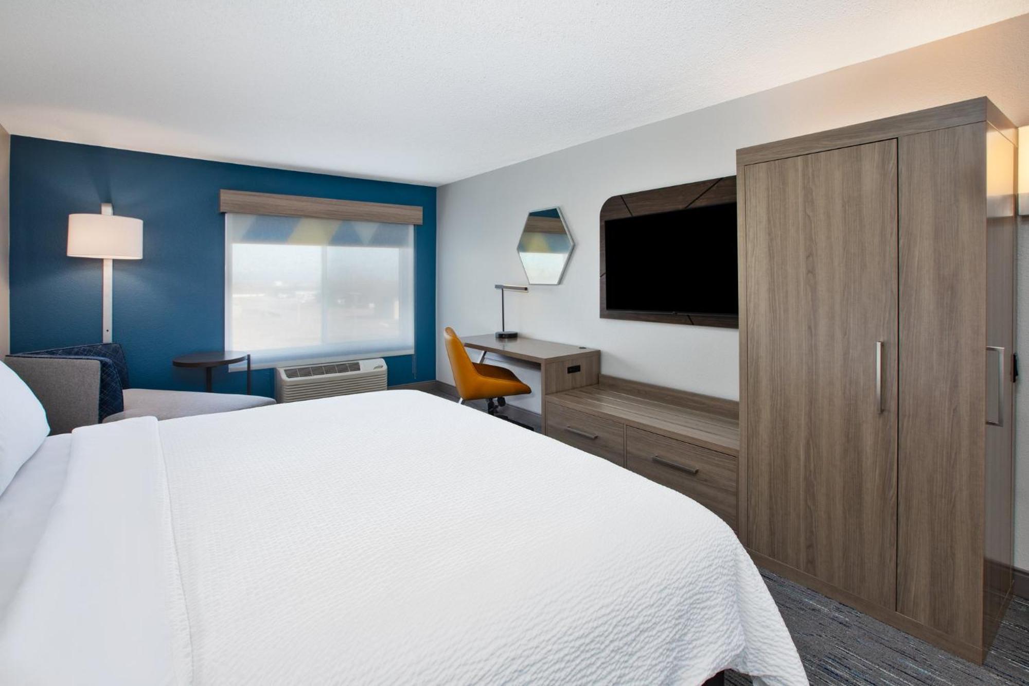 Holiday Inn Express Fremont By Ihg Экстерьер фото