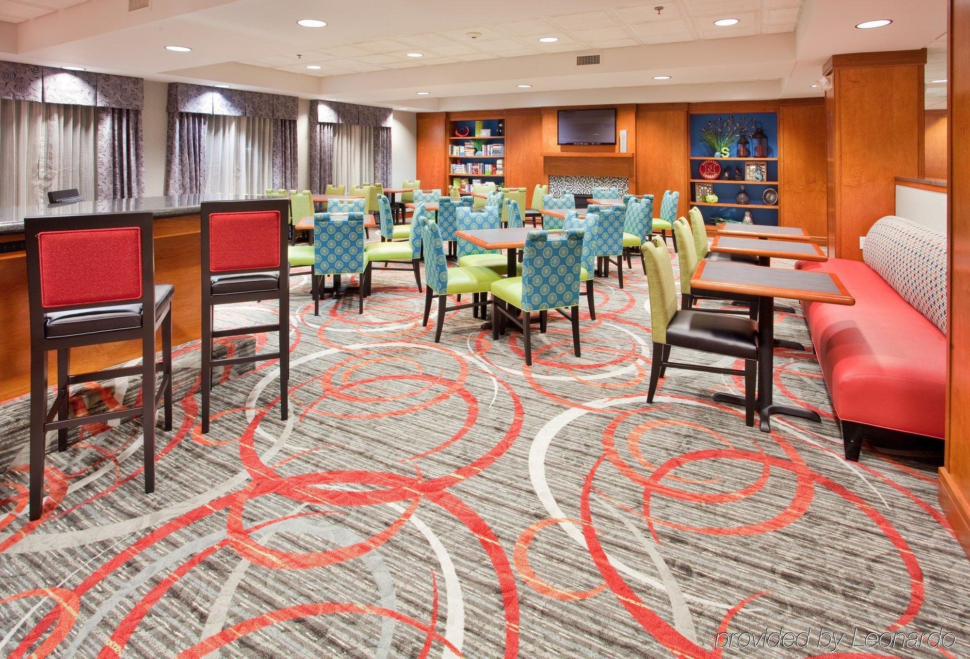 Holiday Inn Express Fremont By Ihg Экстерьер фото